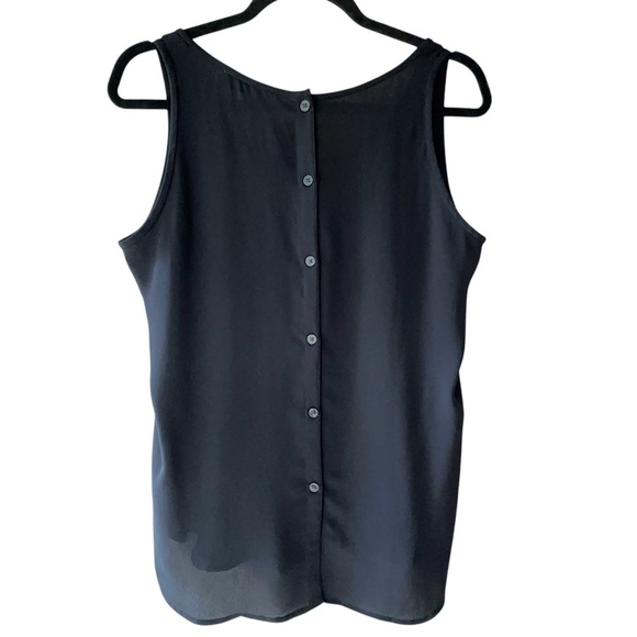 LOFT NWOT | SLEEVELESS BLACK TOP BUTTONS DOWN BACK | SIZE: MEDIUM - Picture 5 of 7
